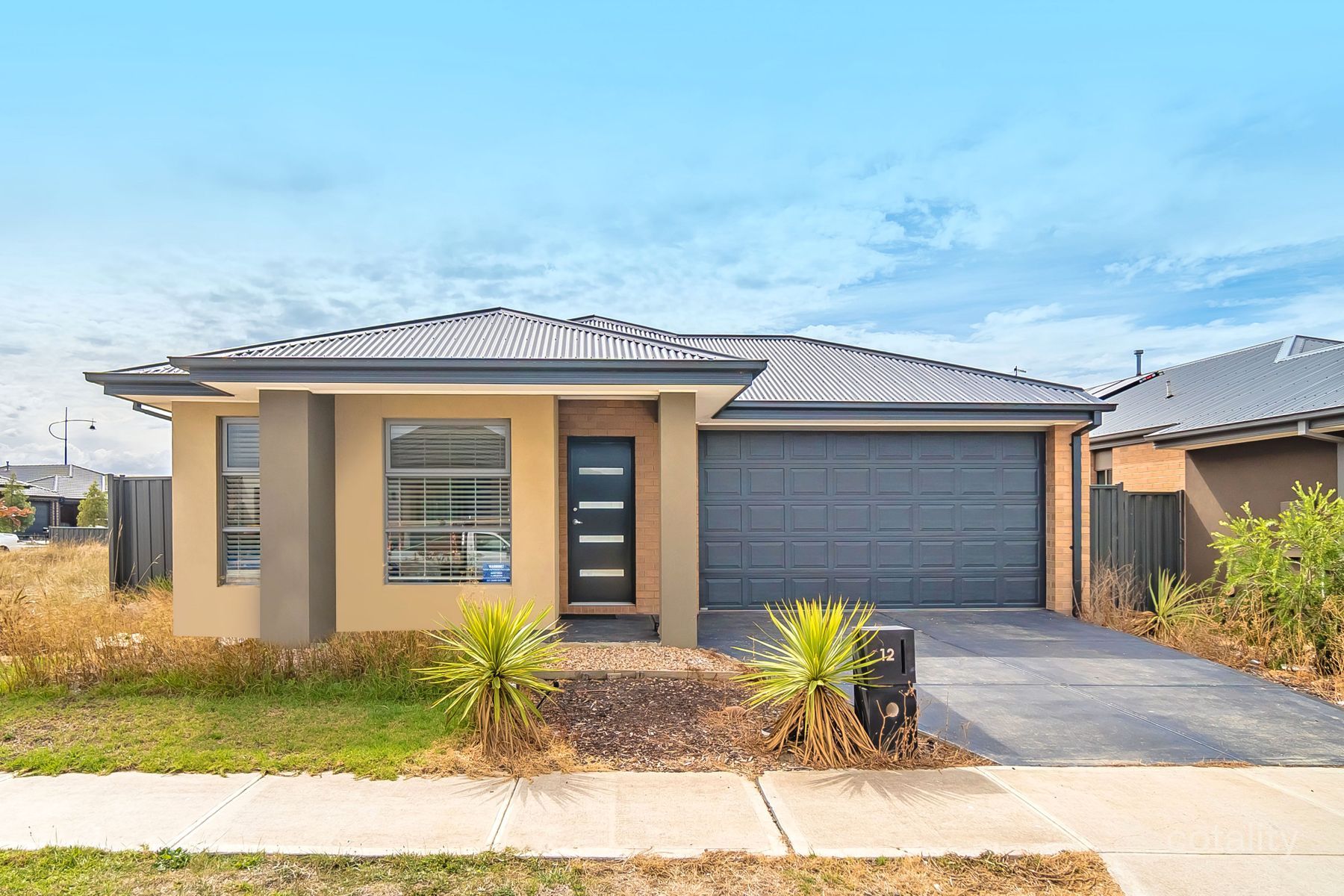 12 Hinter Way, Roxburgh Park, VIC 3064