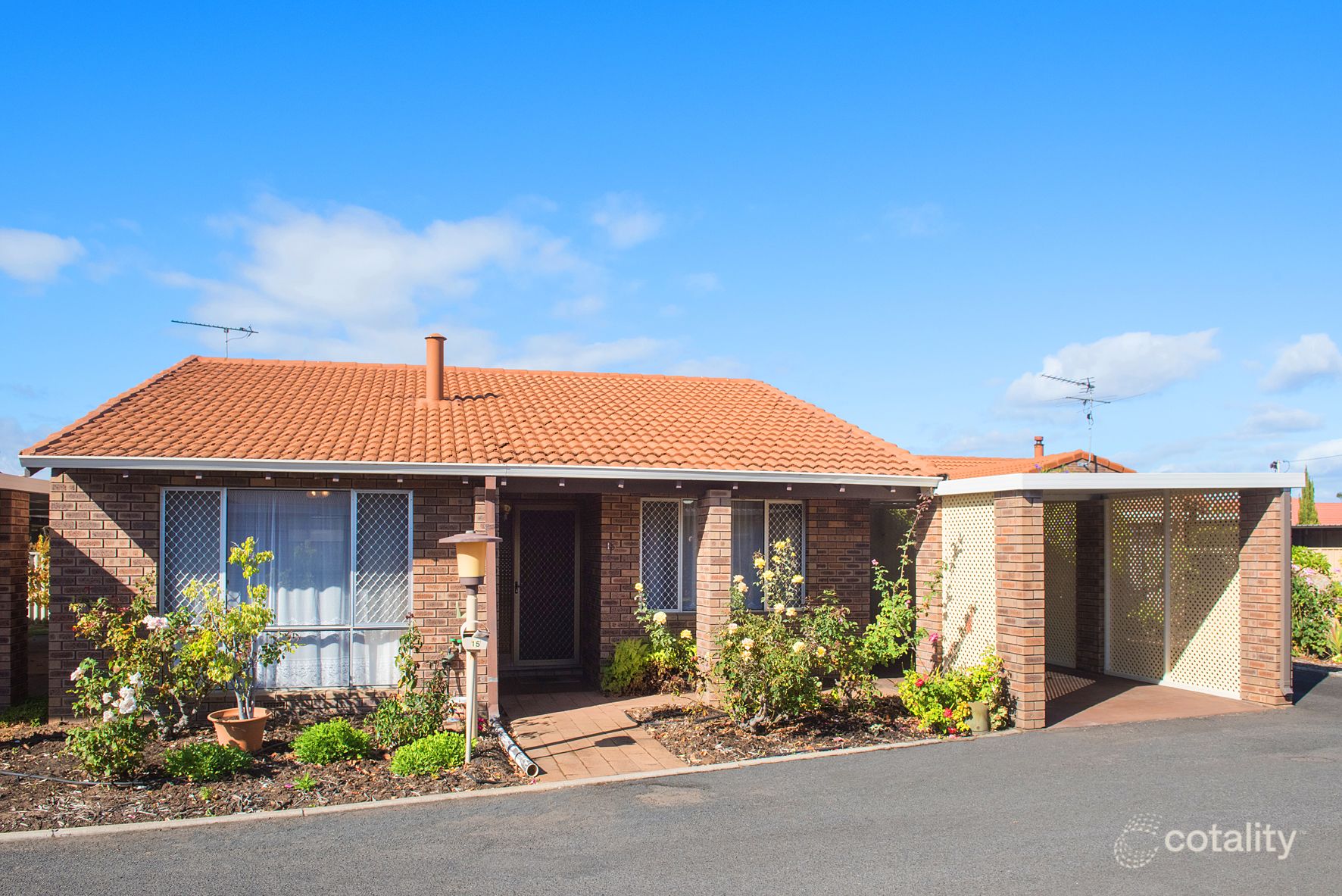15/4 Court St, West Busselton, WA 6280