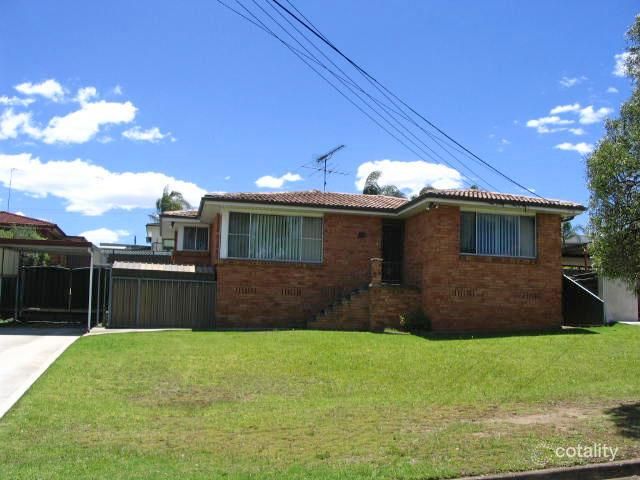 13 Gerring St, Colyton, NSW 2760