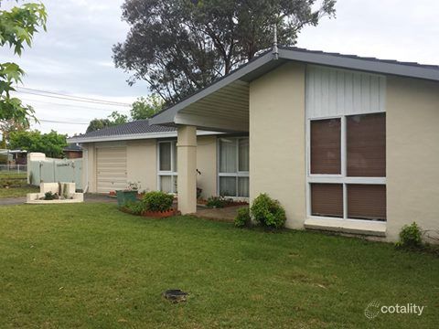 33 Allison Ave, Nowra, NSW 2541