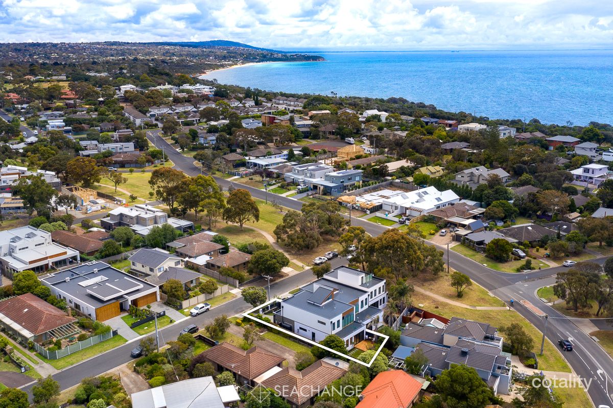 3a Carnoustie Gr, Mornington, VIC 3931