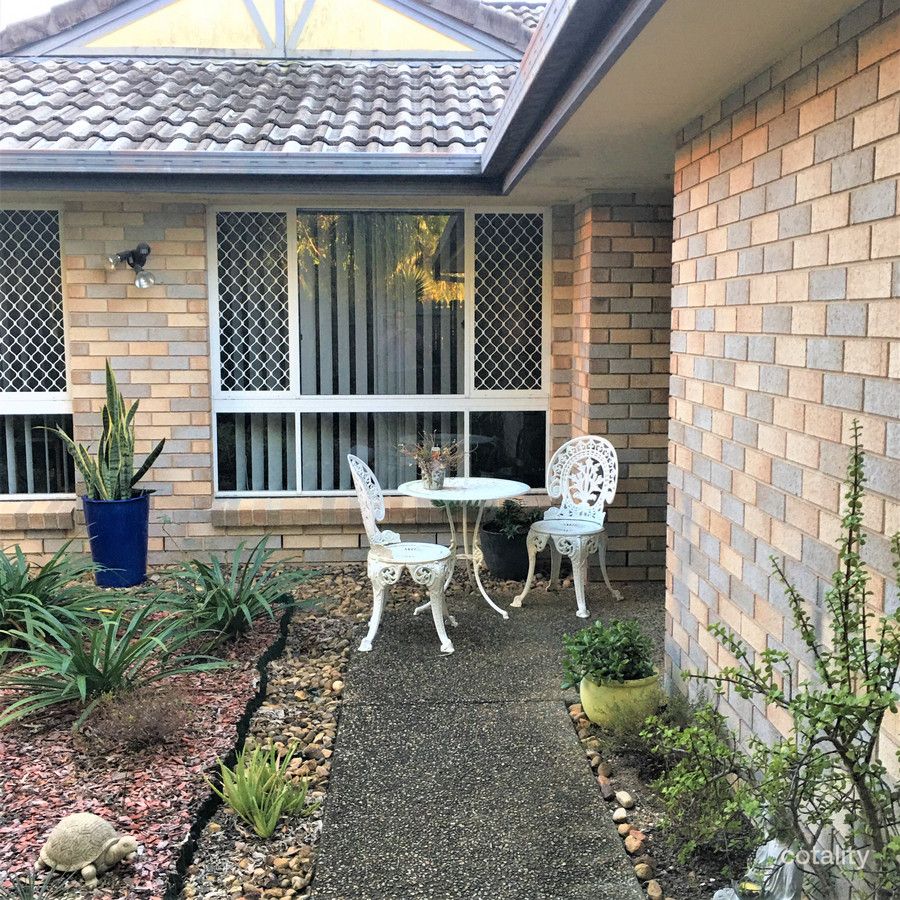 68 Solander Cct, Forest Lake, QLD 4078