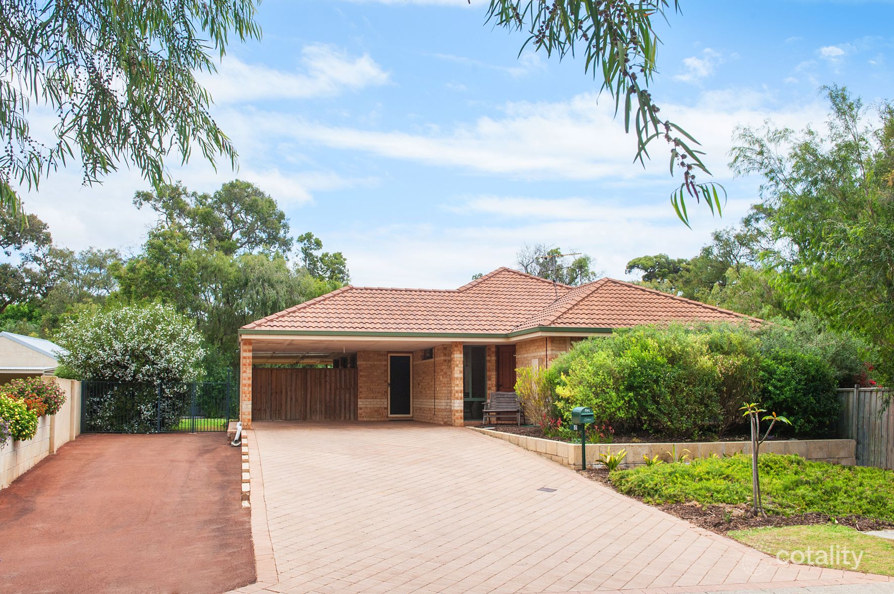 5 Deacon Walk, West Busselton, WA 6280