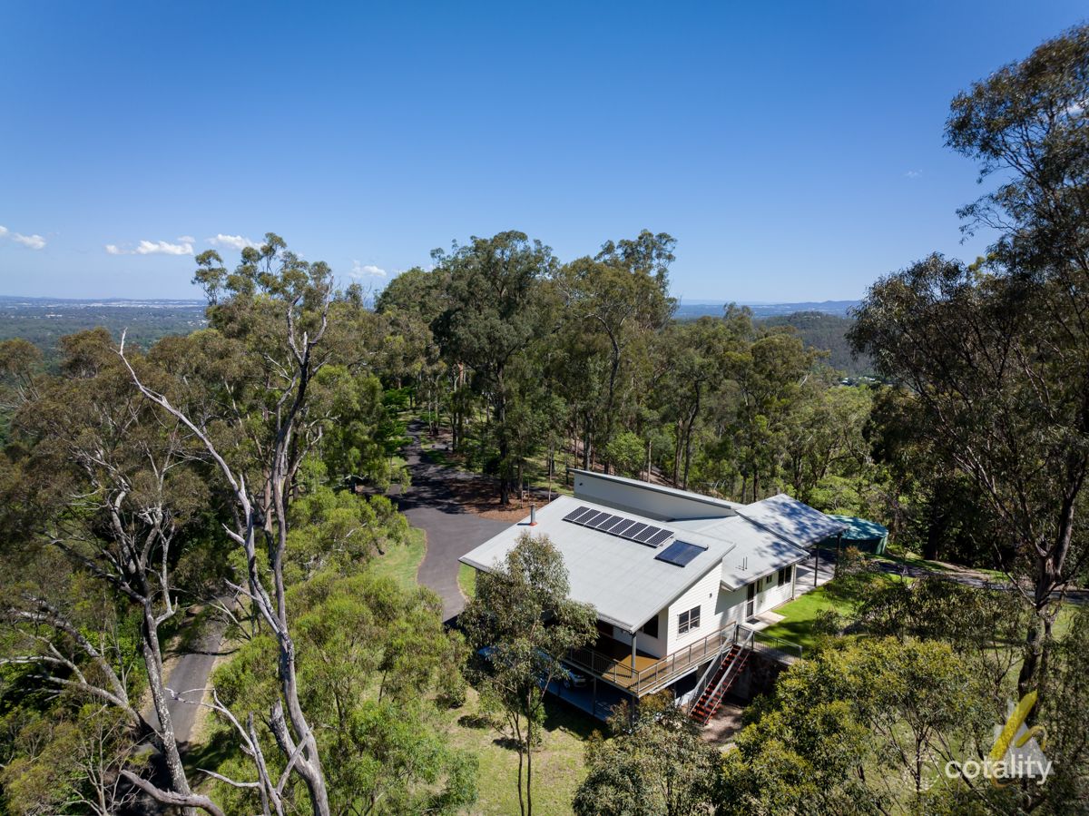 90 Kittani St, Upper Brookfield, QLD 4069