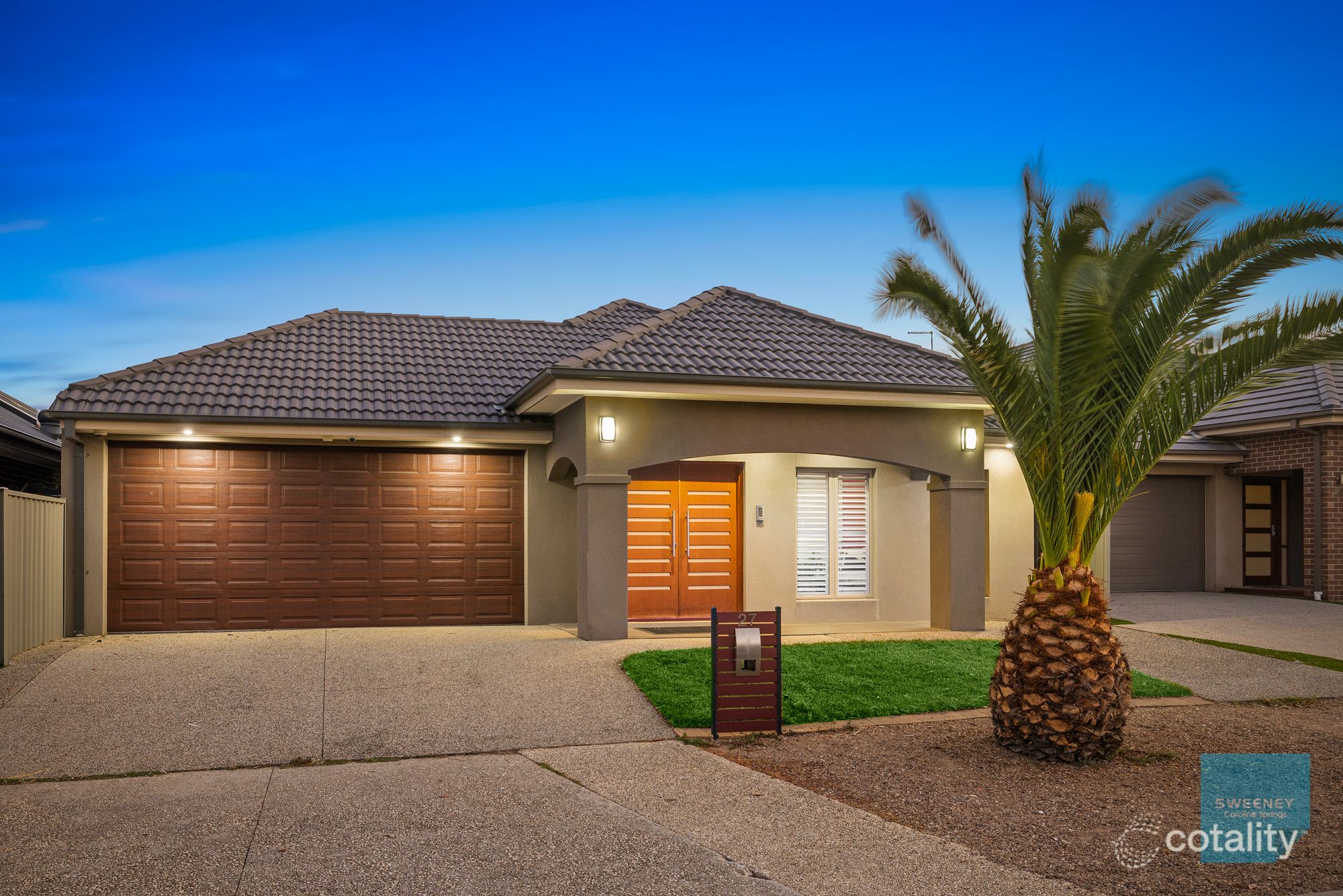 27 Rutherglen Way, Caroline Springs, VIC 3023