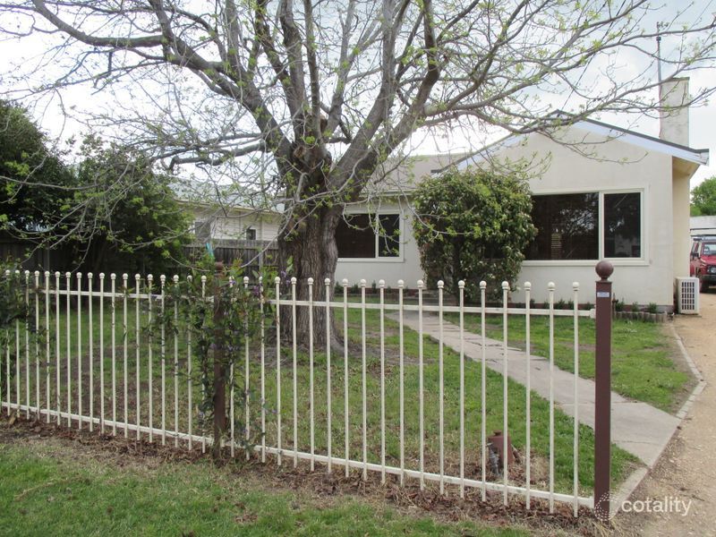 74 Goold St, Bairnsdale, VIC 3875