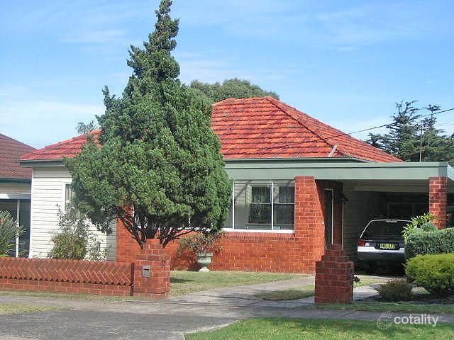 66 Tennyson Rd, Greenacre, NSW 2190