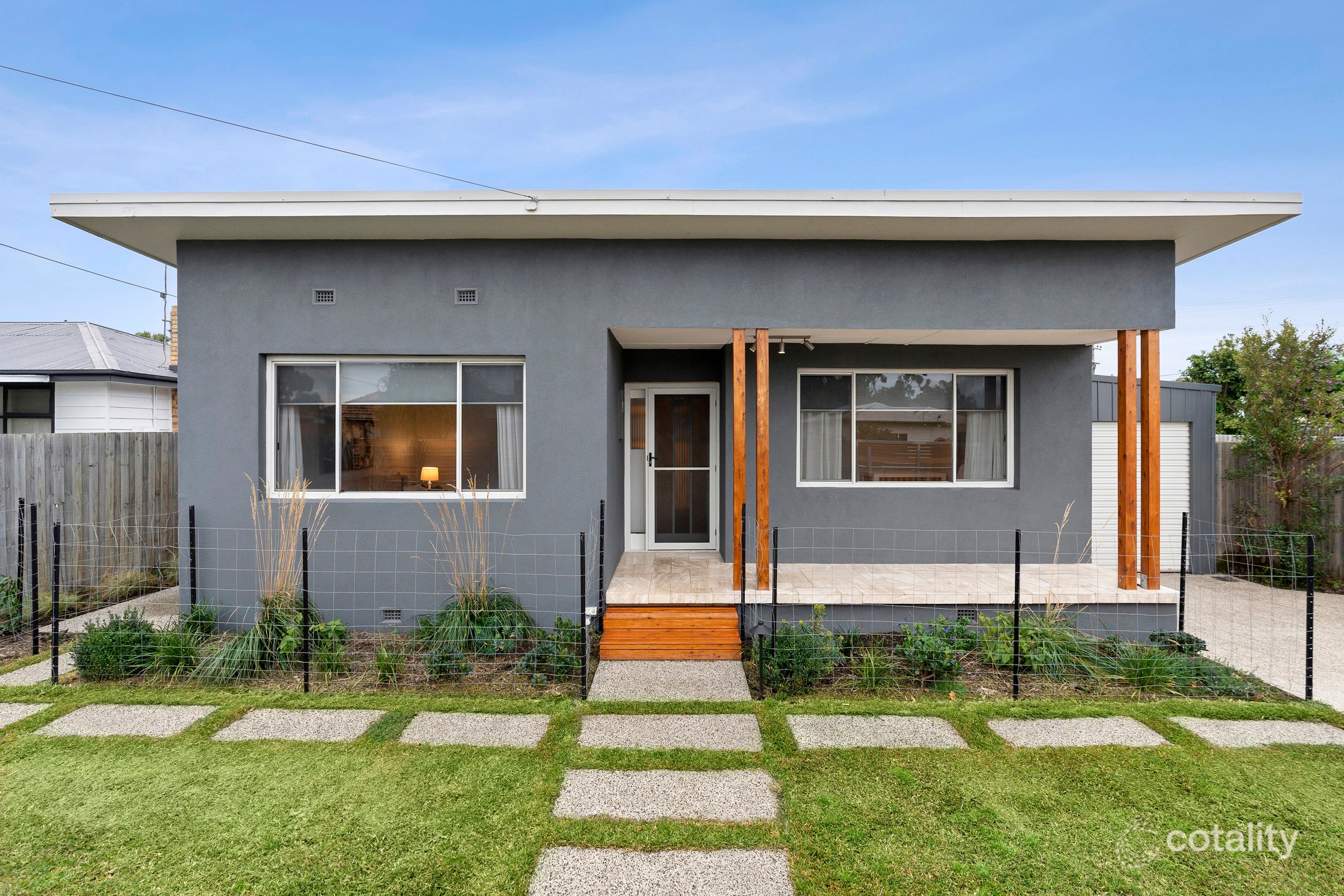 1/4 Willana Ave, Hamlyn Heights, VIC 3215