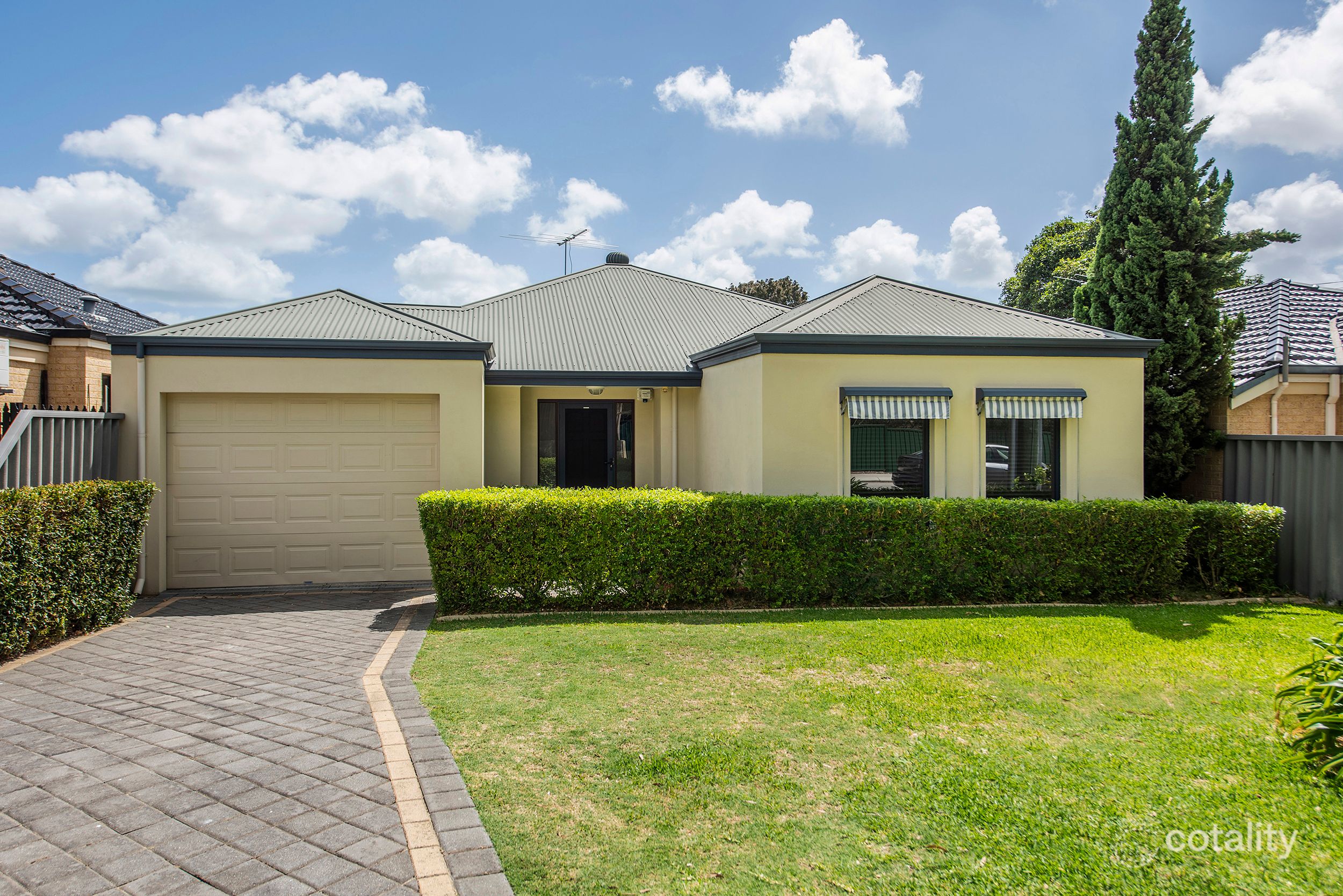 31 Clements Rd, Booragoon, WA 6154