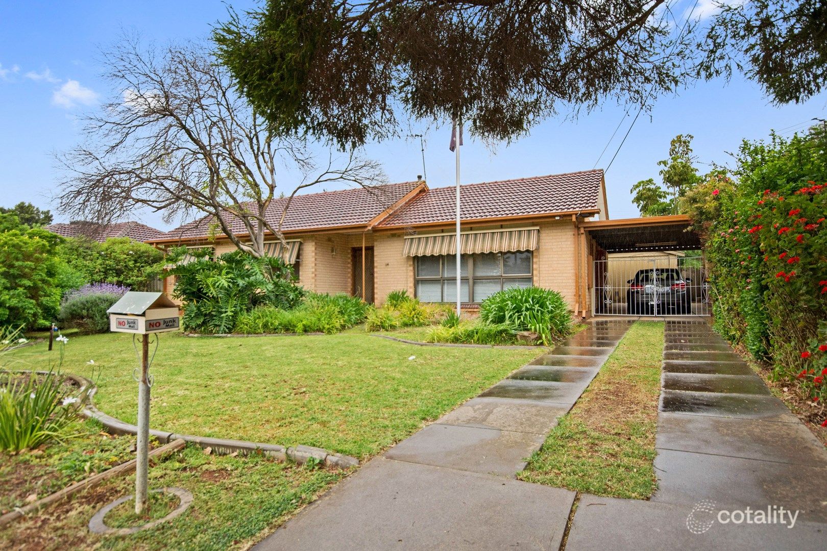14 Bridport St, Elizabeth Park, SA 5113