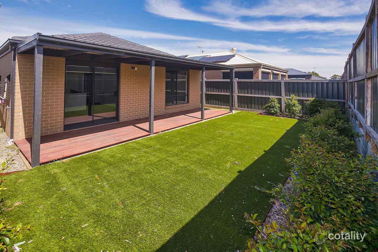 22 Gunbower Cres, Botanic Ridge, VIC 3977