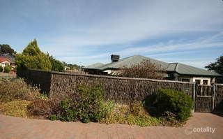 50 Dorrien Ave, Woodcroft, SA 5162
