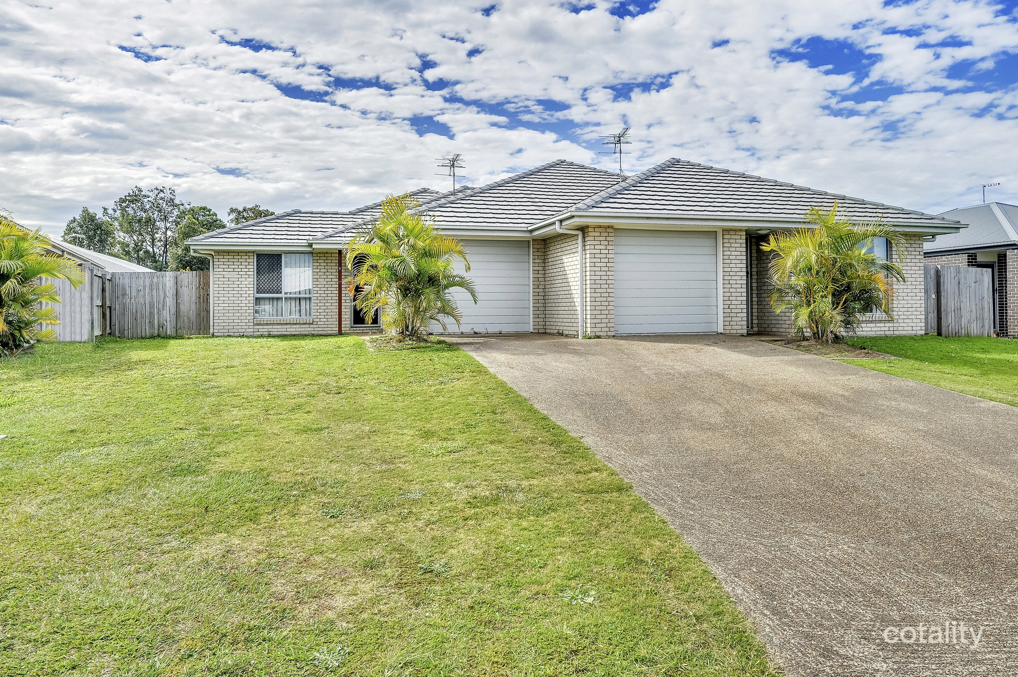 8 Nandina Ct, Morayfield, QLD 4506