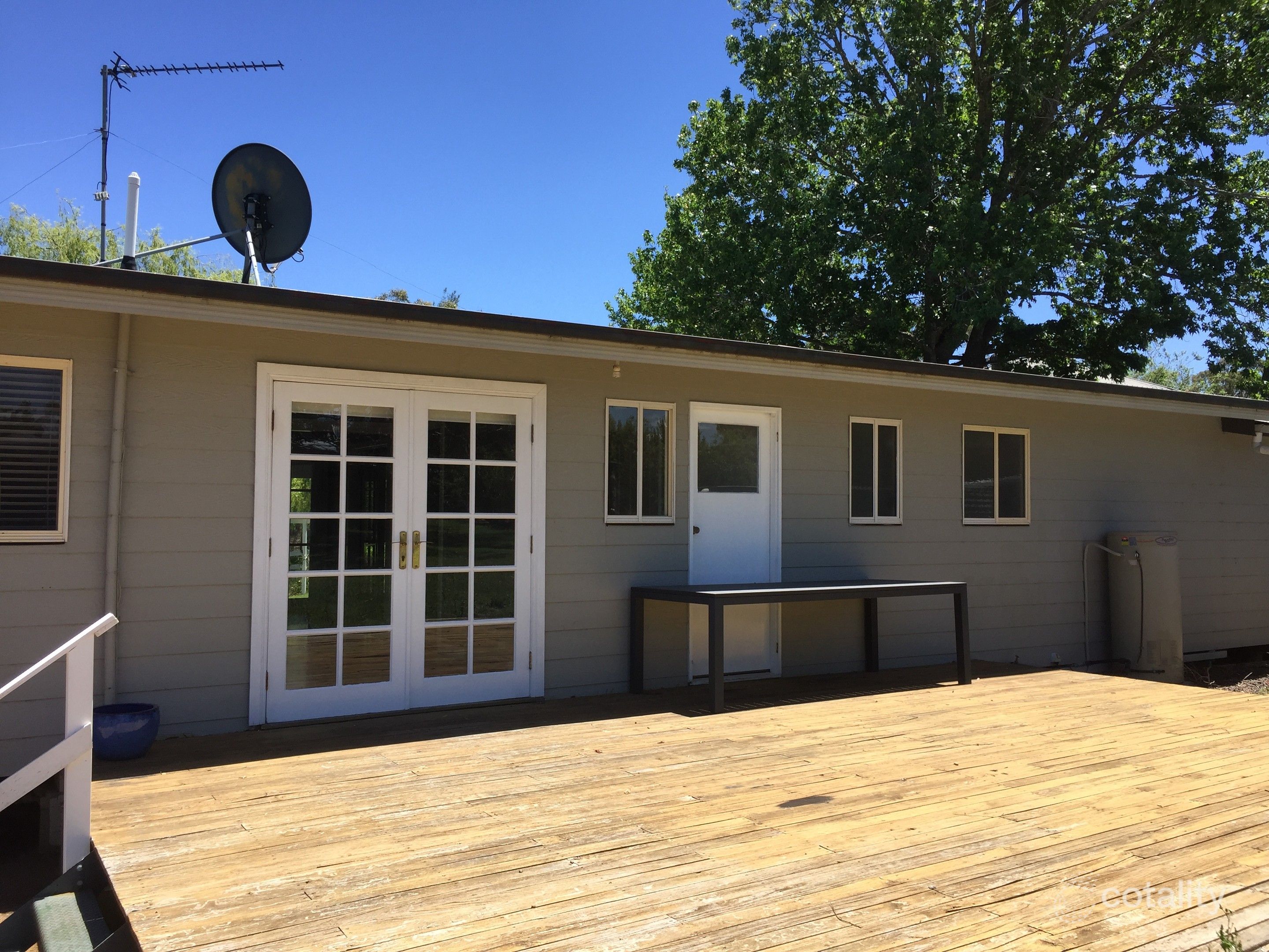 4 Railway Pde, Medway, NSW 2577