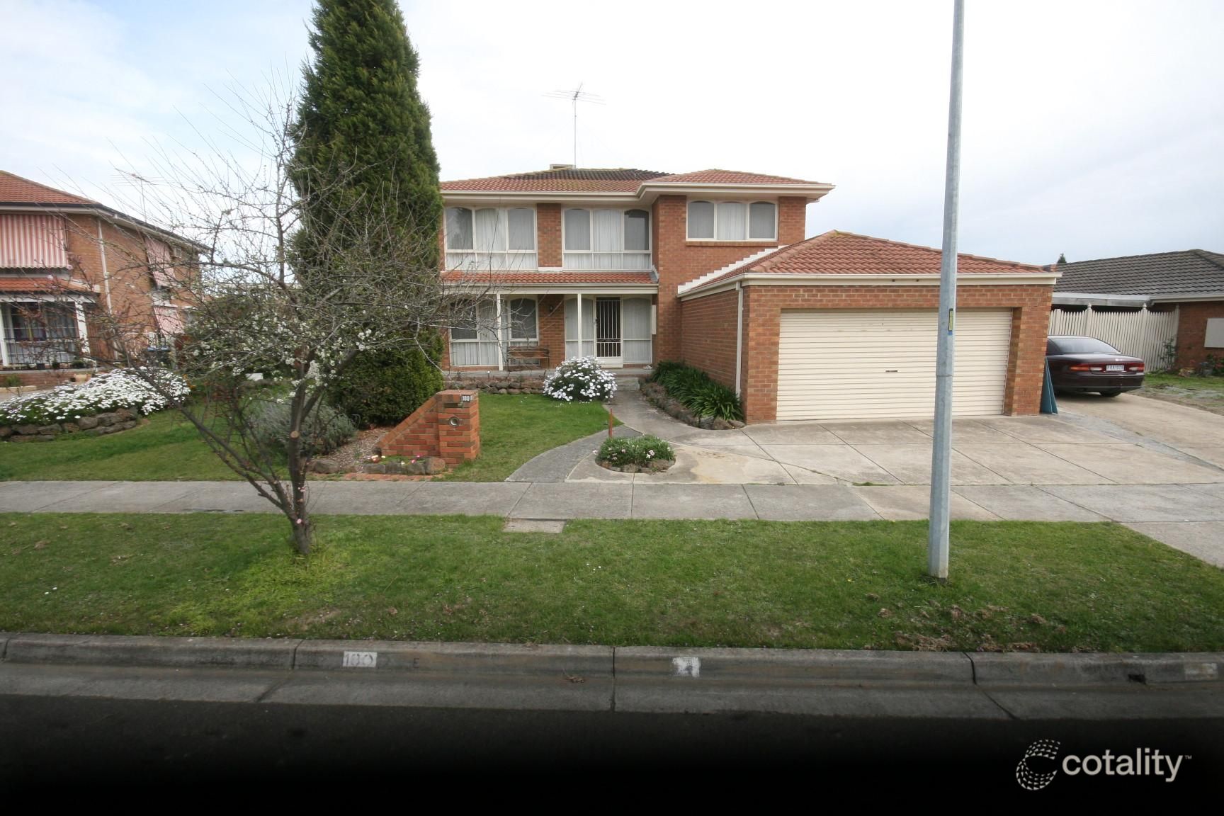 180 Waradgery Dr, Rowville, VIC 3178