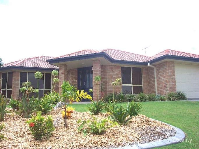 18 Picardie Cl, Mansfield, QLD 4122