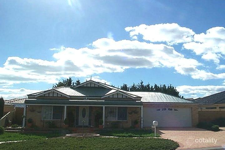 24 Savona Gr, Mindarie, WA 6030