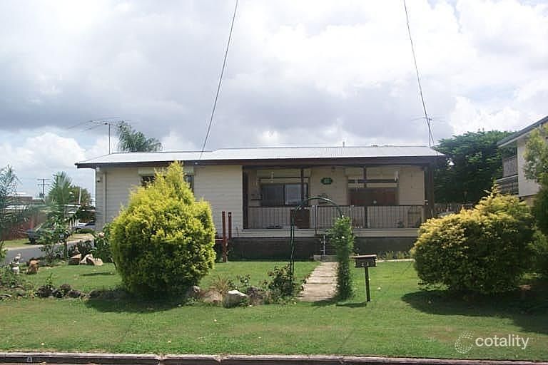 4 Warrawong St, Eastern Heights, QLD 4305