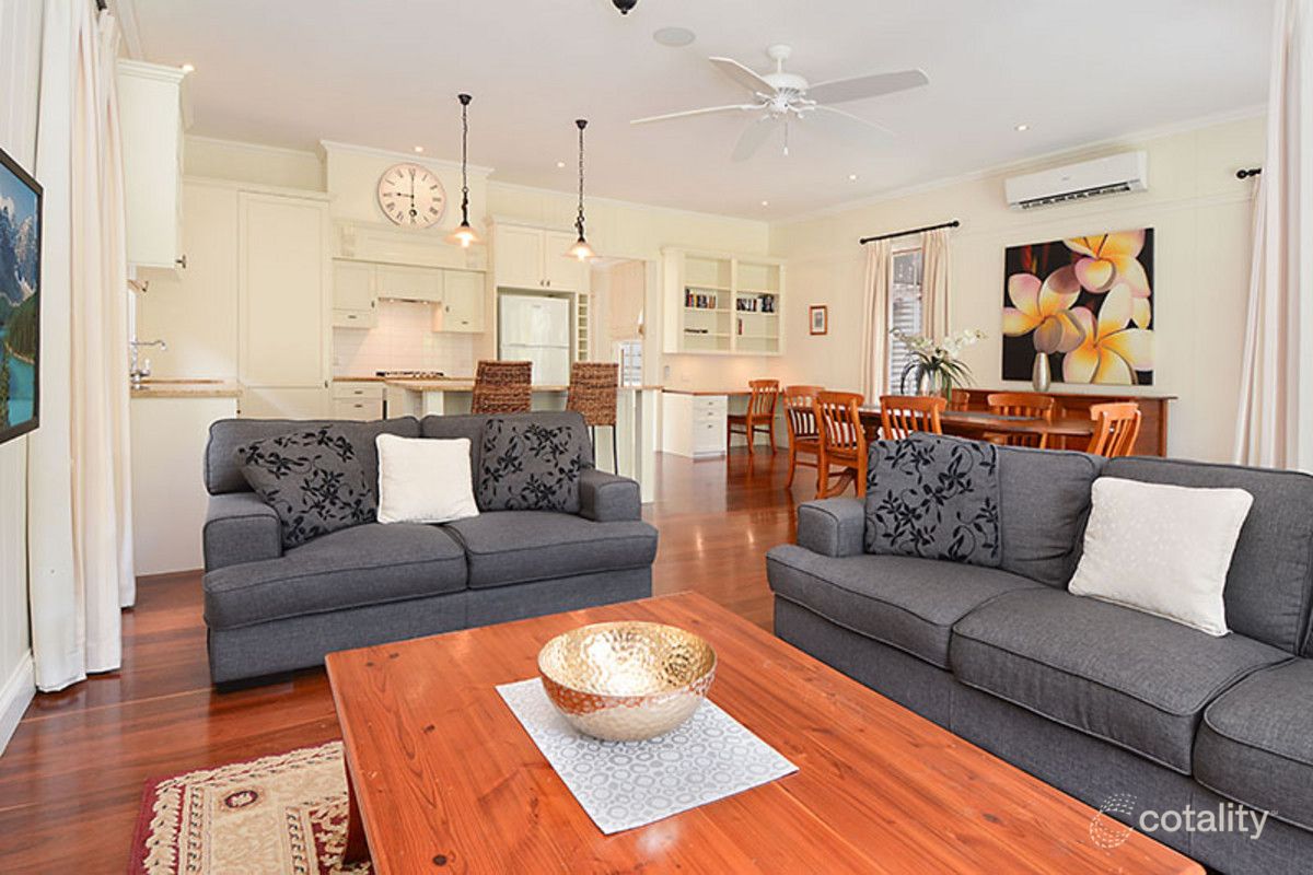 17 Wooloowin Ave, Wooloowin, QLD 4030