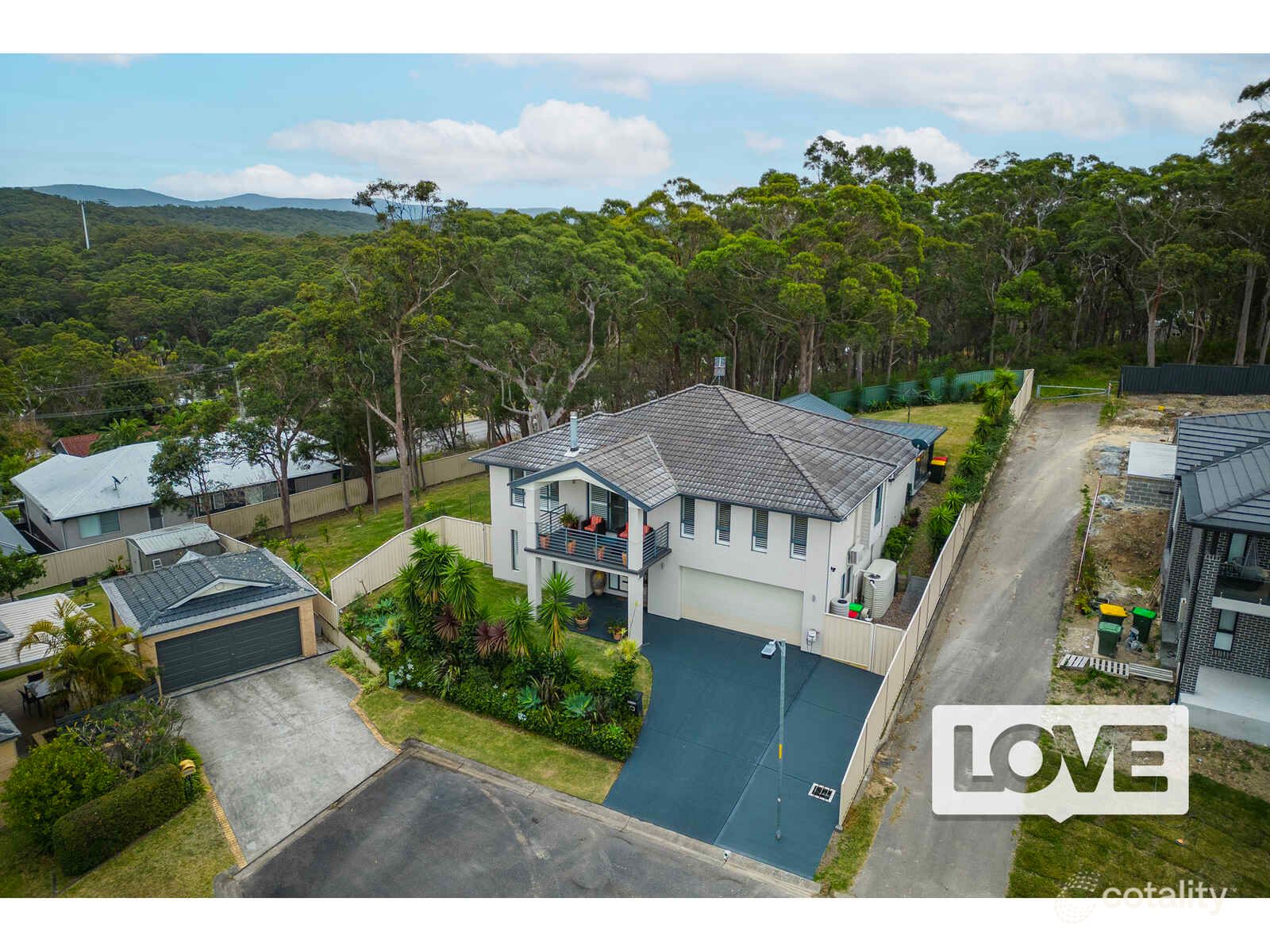 15 Karina Pl, Bolton Point, NSW 2283