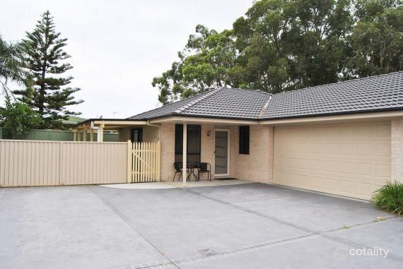5a Nichols Ave, Gorokan, NSW 2263