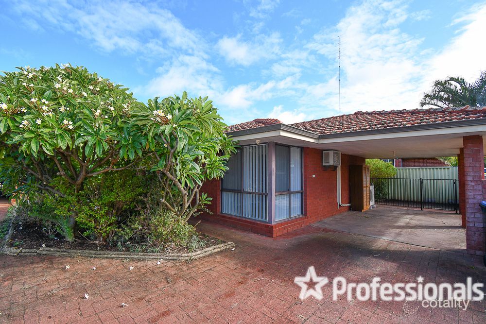 4/11 Brooks Ave, Waroona, WA 6215