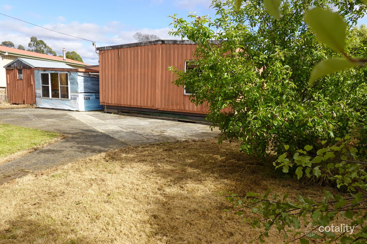 14 Sale St, Tullah, TAS 7321