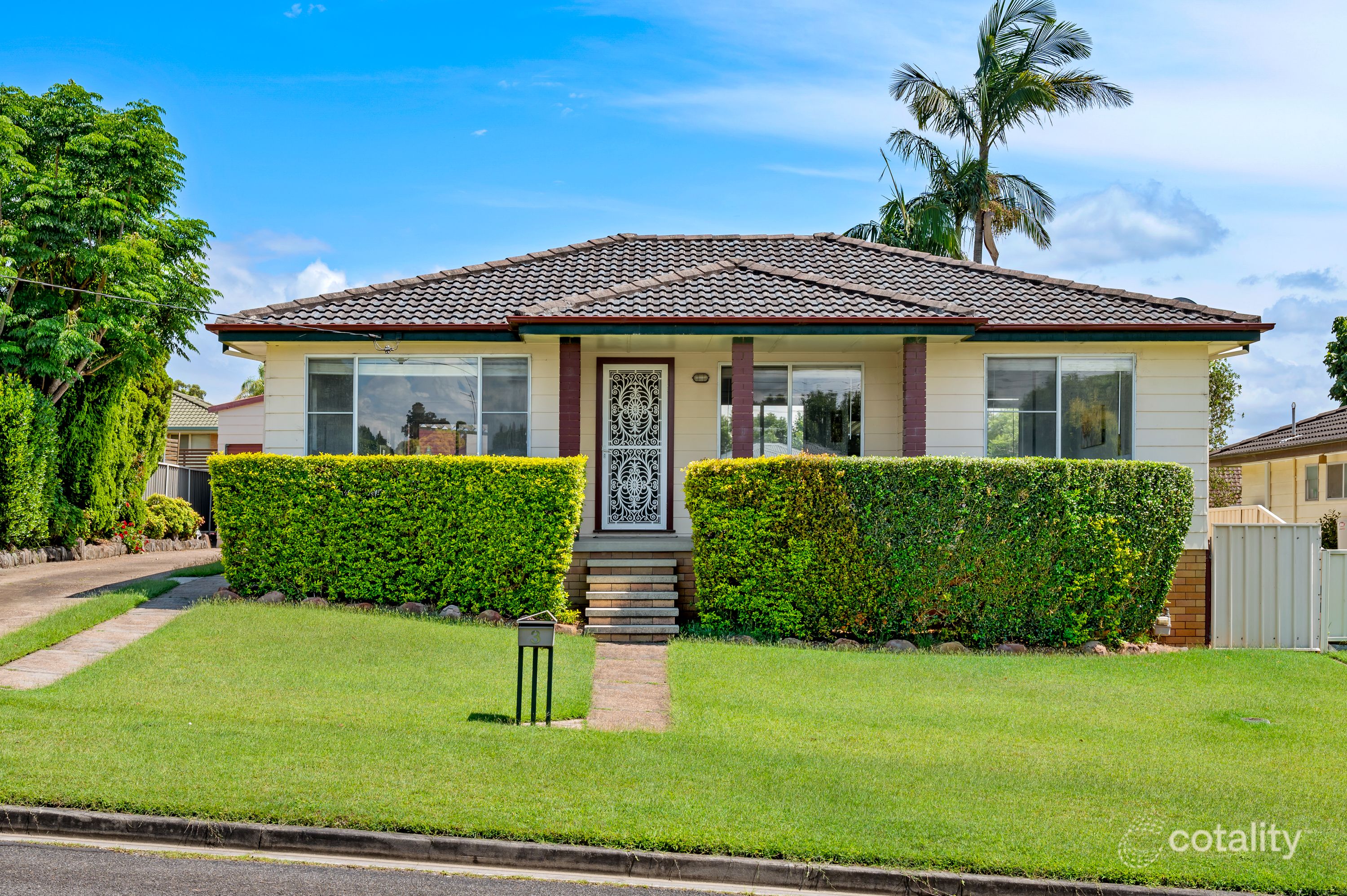 3 Logan Rd, Rutherford, NSW 2320