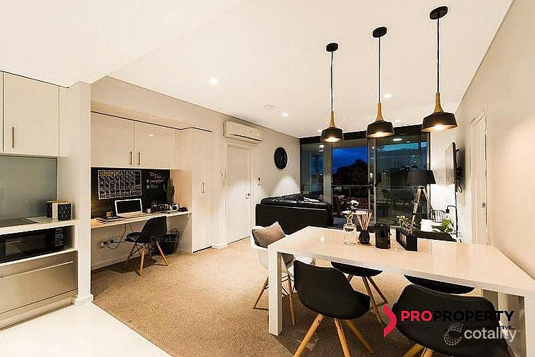 6/3 Washington St, Victoria Park, WA 6100