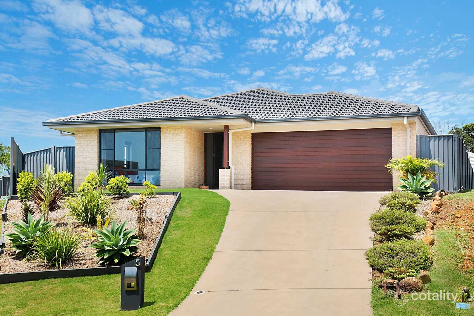 5 Murrogun Pl, Wollongbar, NSW 2477