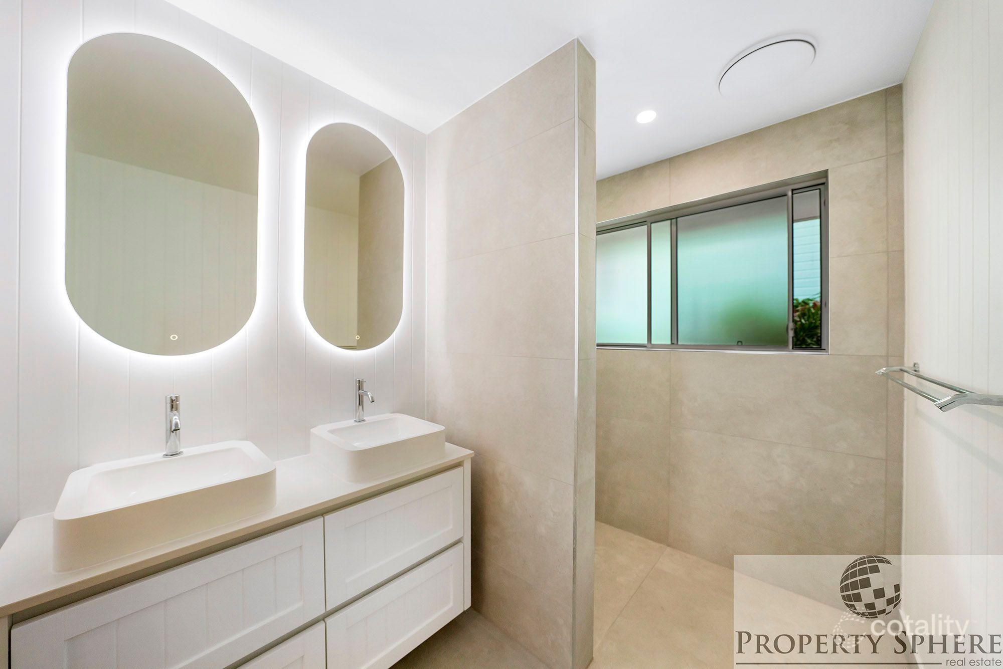 1/25 Evandale Cres, Miami, QLD 4220