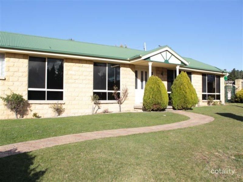 2 Whitewater Cres, Kingston, TAS 7050