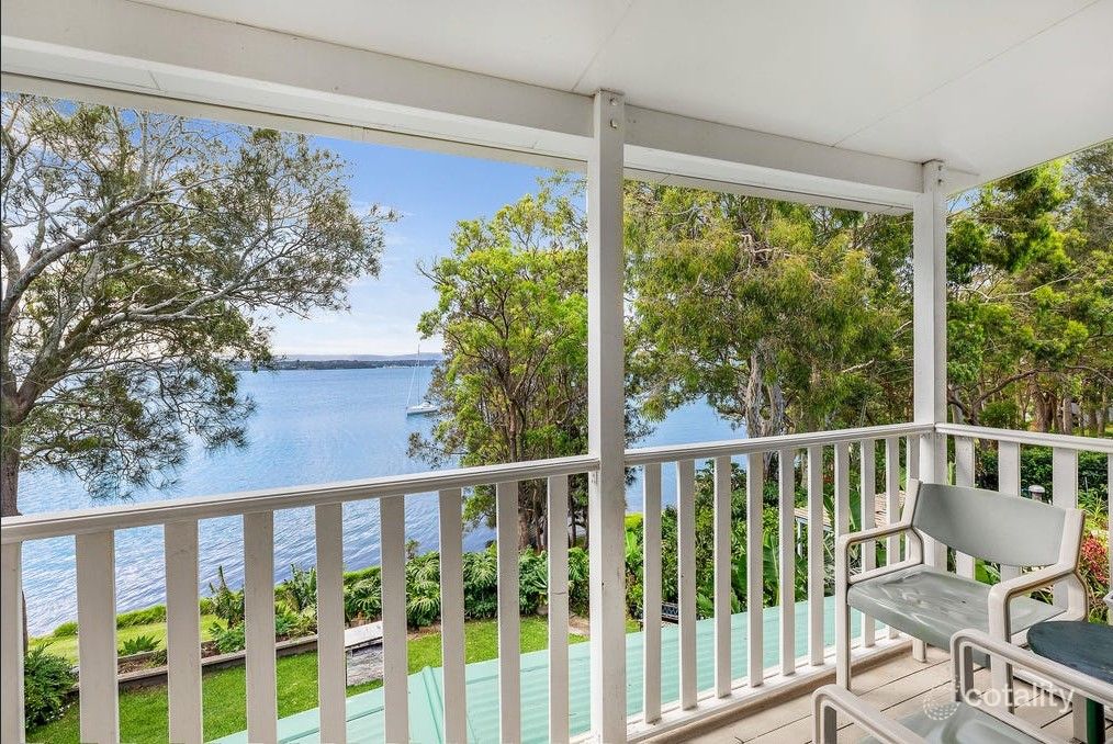 127 Kullaroo Rd, Summerland Point, NSW 2259