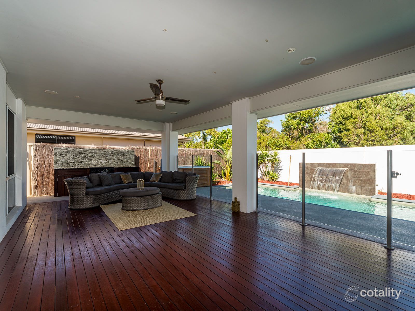 9 River Links Bvd E, Helensvale, QLD 4212