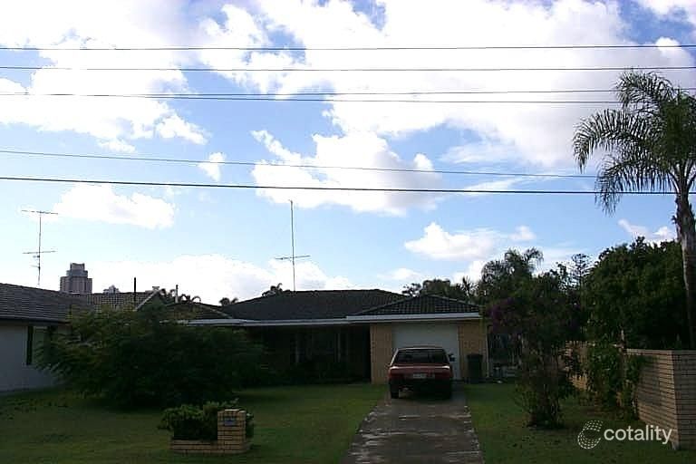 7 Sheridan Park Ave, Broadbeach Waters, QLD 4218