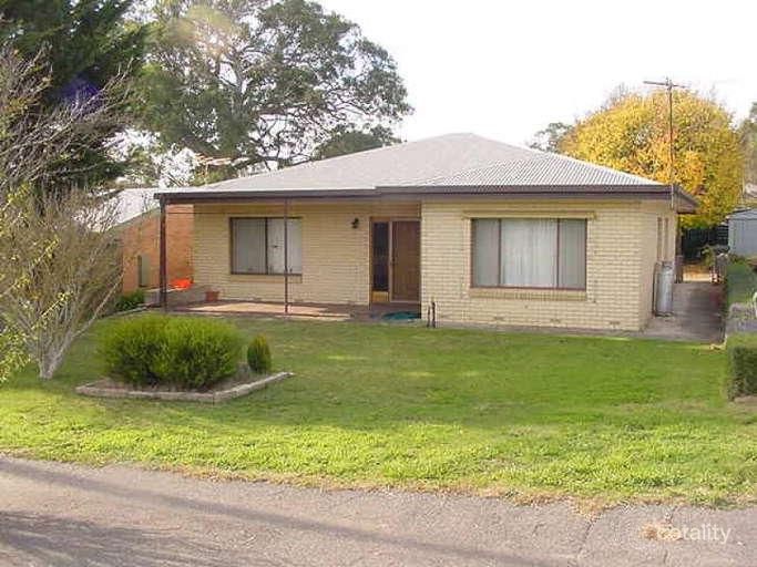 16 Church St, Mount Pleasant, SA 5235