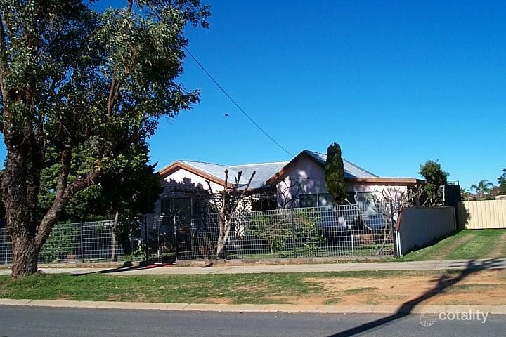 26 Mitchell St, Bluff Point, WA 6530