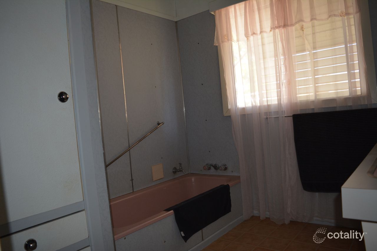 116 Thistle St, Blackall, QLD 4472