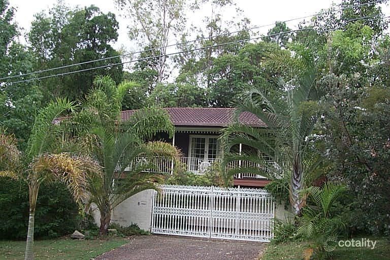 8 Glen Rd, The Gap, QLD 4061