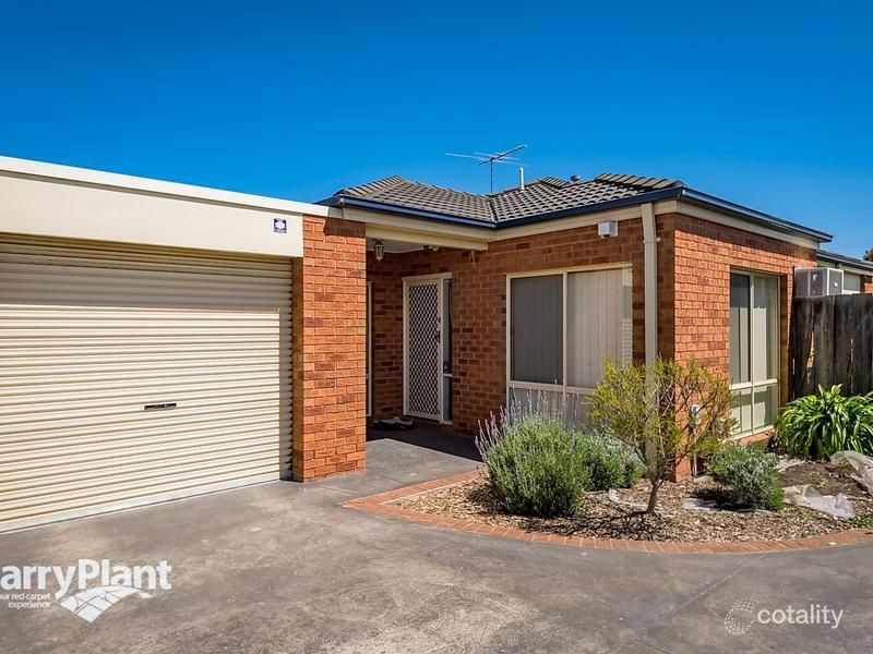 2/2-3 Cush Pl, Hampton Park, VIC 3976