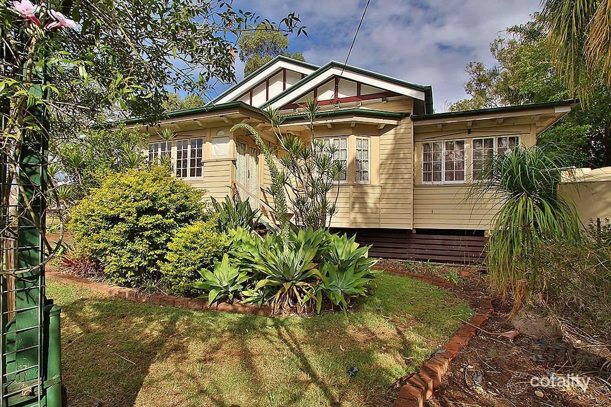 8 Erskine St, Fernvale, QLD 4306