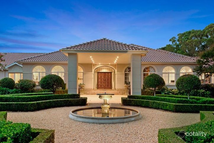 17 Cubitt Dr, Denham Court, NSW 2565