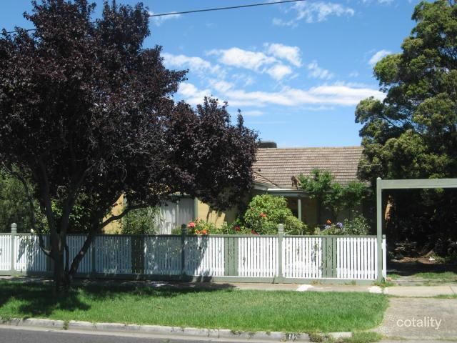 111 Cornwall Rd, Sunshine, VIC 3020