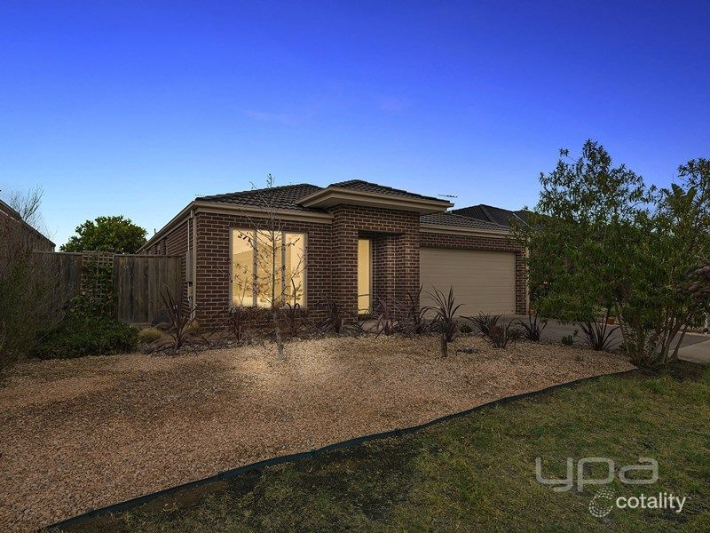 35 Pinrush Rd, Brookfield, VIC 3338
