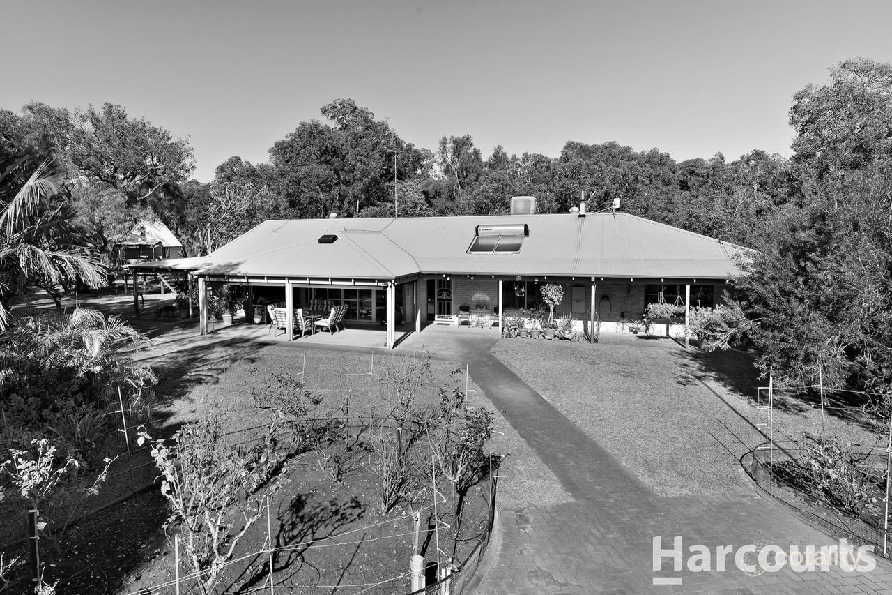 41 Summerhill Dr, Stake Hill, WA 6181