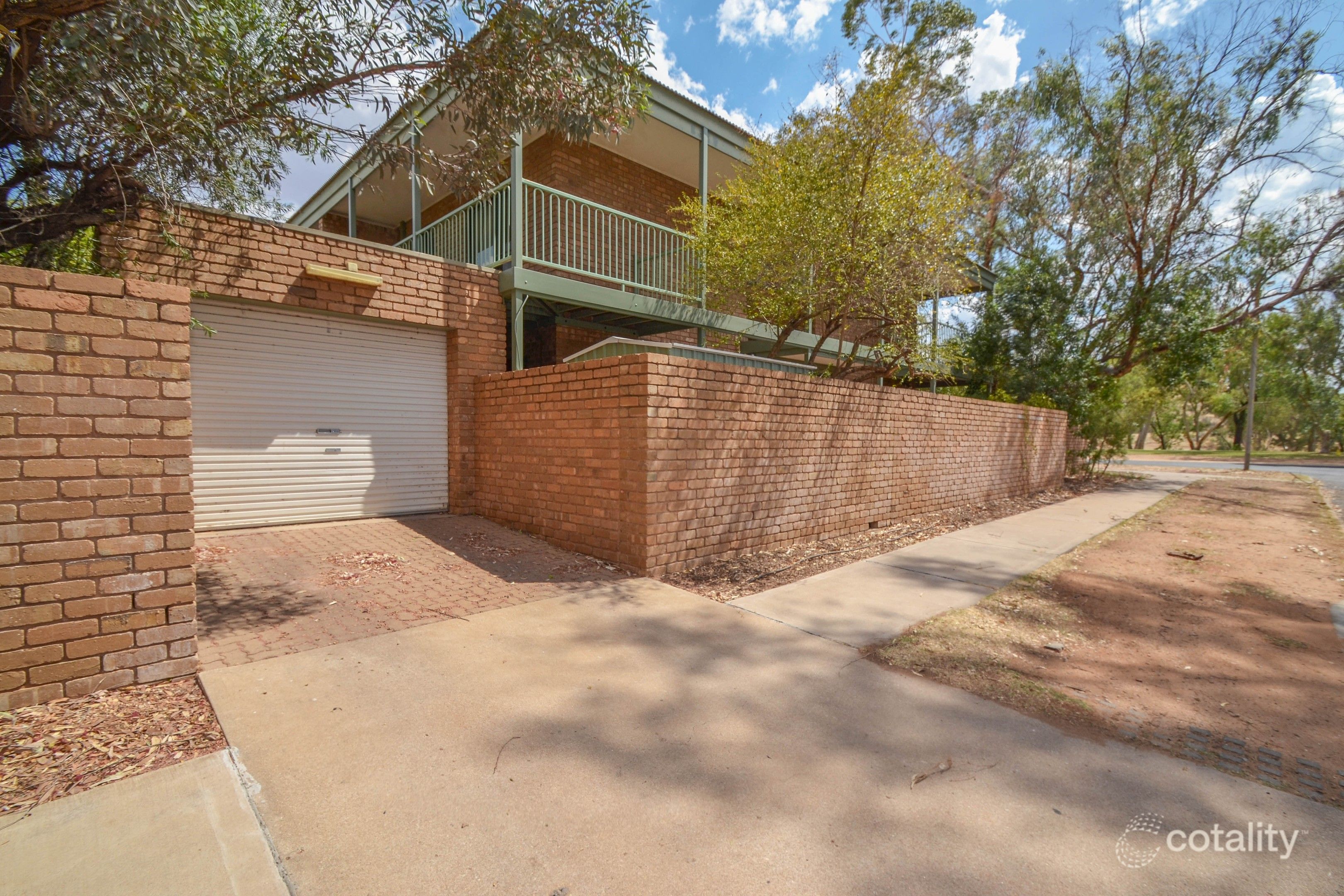 4/2 Warburton St, East Side, NT 0870