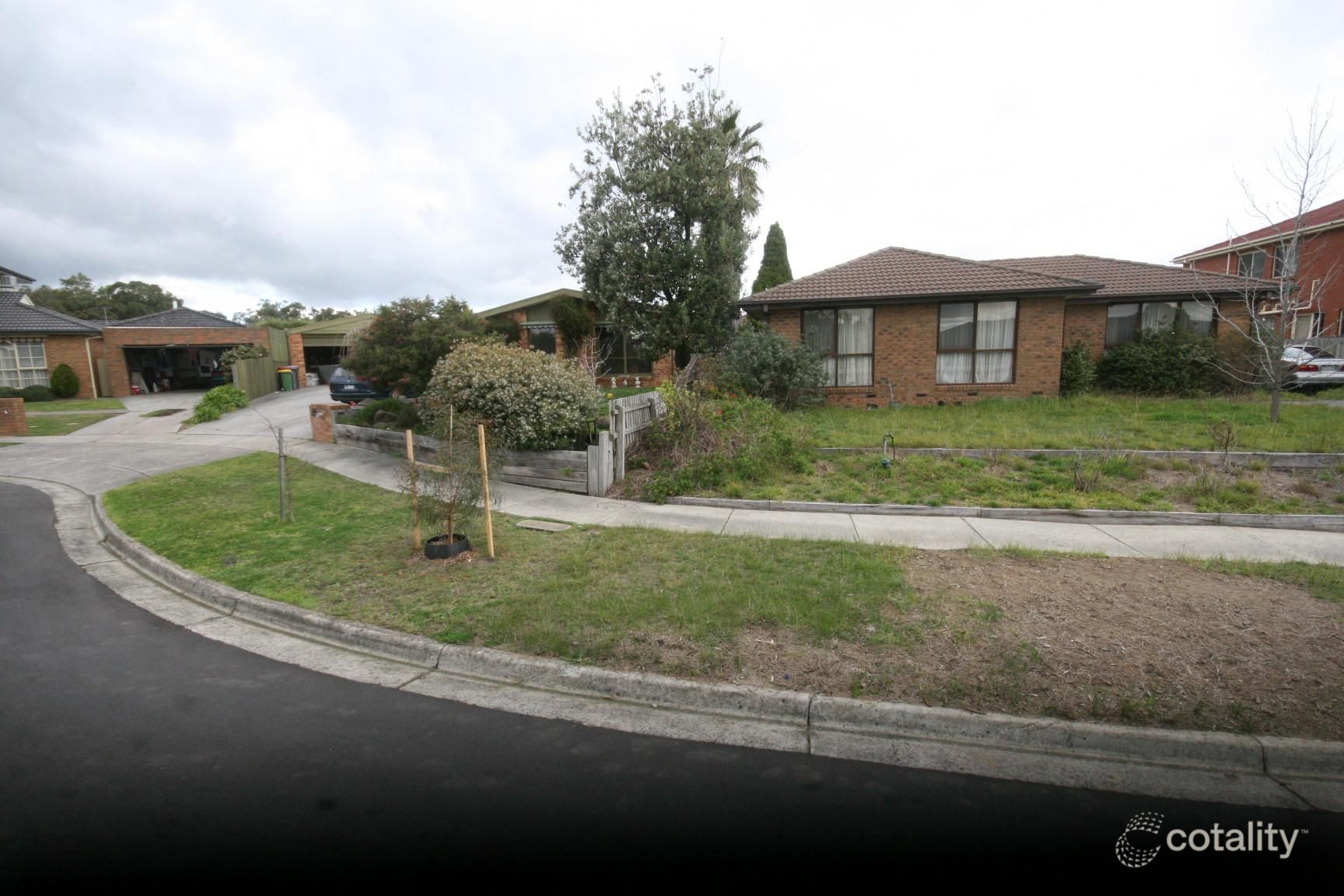 7 Dee Pl, Rowville, VIC 3178