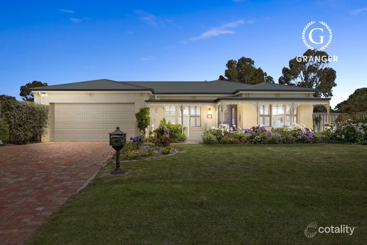 100 Palm Tree Dr, Safety Beach, VIC 3936