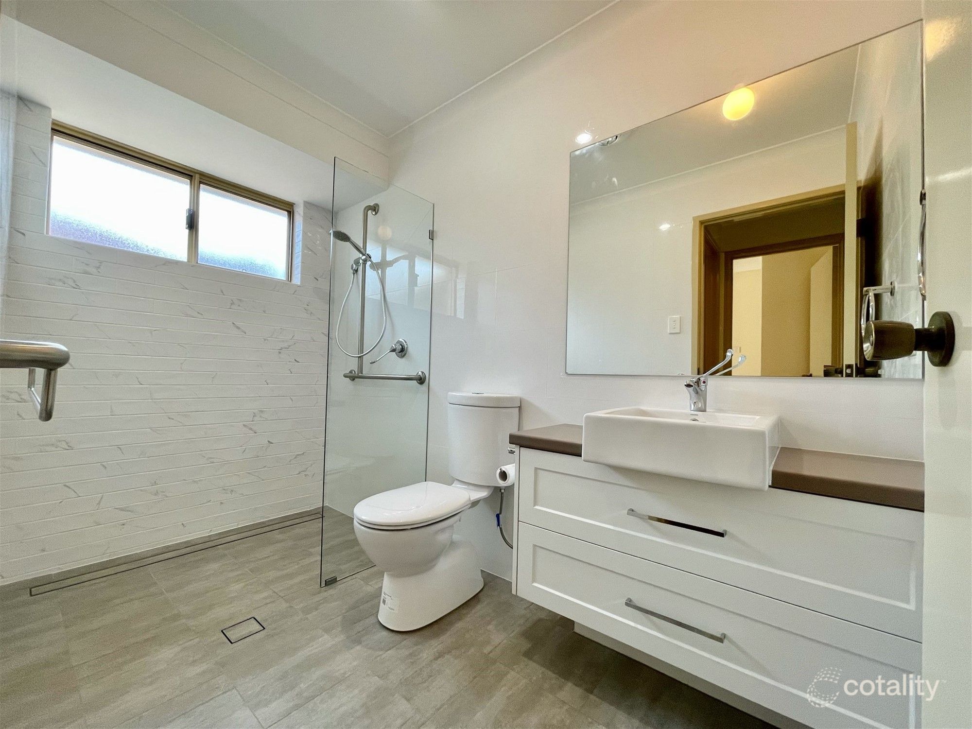 2/57 Third Ave, Kelmscott, WA 6111