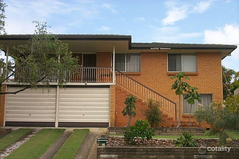 22 Danina St, Mansfield, QLD 4122